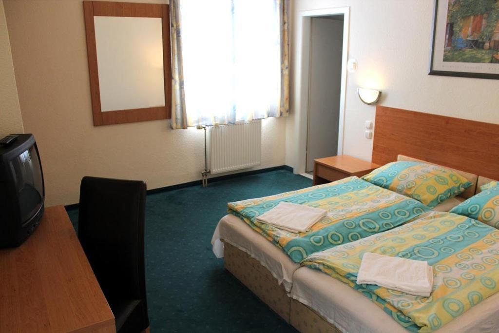 Hotel Menthol Будапешт Номер фото